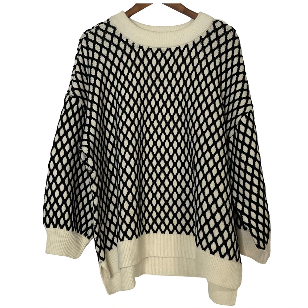 Ivory & Black Lattice Crewneck Sweater